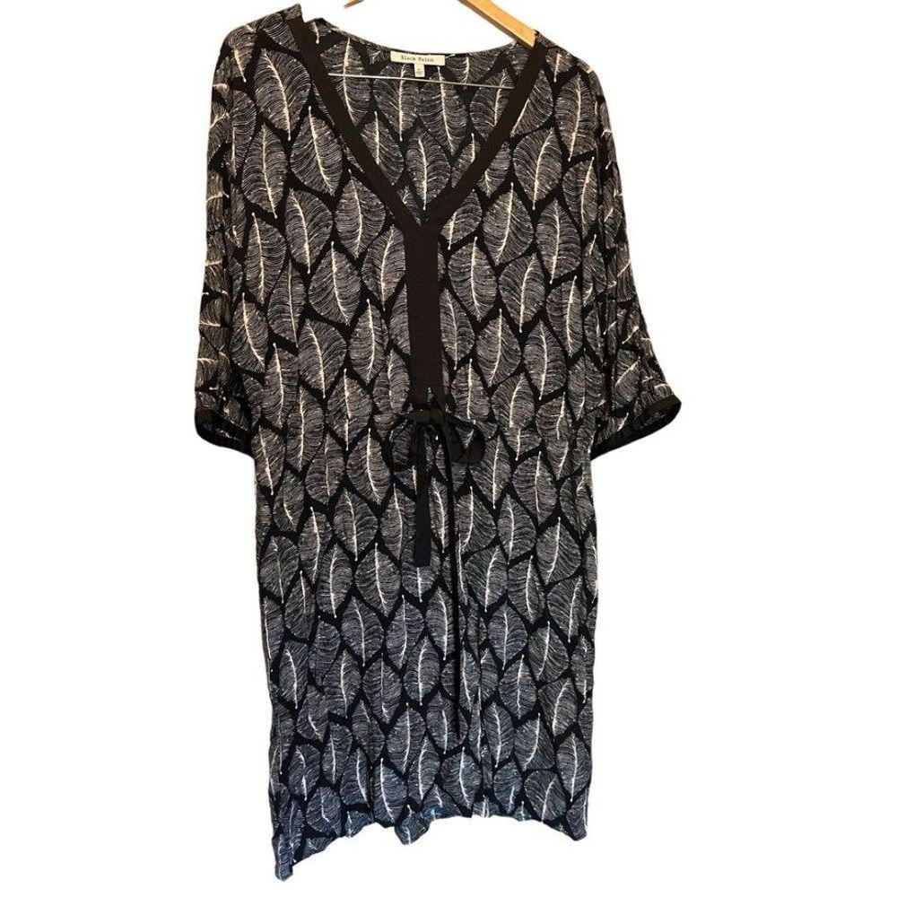 Black Rainn Black White leaves Feather Dress Throwover Coverup womens size XL